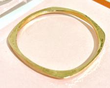 Heidi Gerstacker, "Alan Bracelet" (bronze), 2025, hand-forged bronze, 7 1/2" external diameter / 7" interior