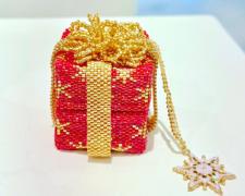 Heather Logan, "Christmas Surprise", beadwork, 1 1/2" square