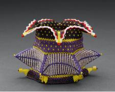 Heather Logan, "Dots and Stripes", beadwork, 3 3/4 x 4 x 4"
