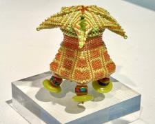 Heather Logan, "Five Points", beadwork, 3 x 3"