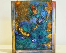 Sandi Seltzer Bryant, "Untitled Box Series 2", 2021, mixed media, closed: 5 x 4 1/4 x 1 1/2” / open: 9 x 4 1/4 x 1 1/2" (closed view)
