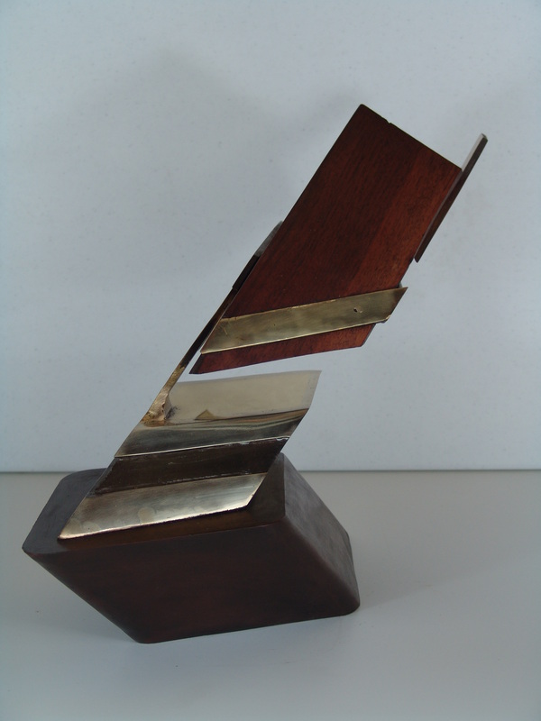 Side Glance, 2009 painted steel, walnut, cast silicon bronze, brass 15 1/2 x 17 1/4 x 8"